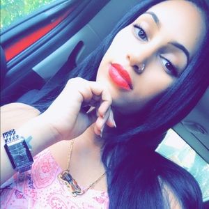 Meet your Posher, Alanny